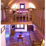 Ardamis Guest house