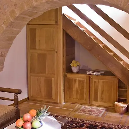 Ardamis Casa de hóspedes 4*