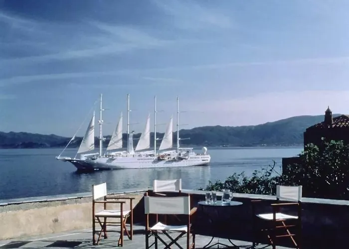 Ardamis Πανσιόν